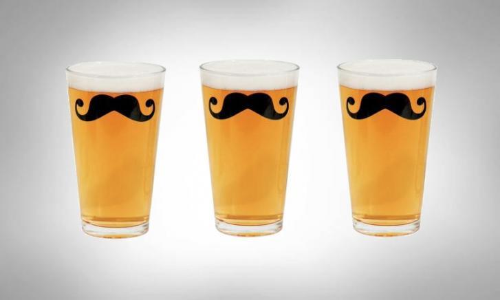 moustache bierglazen